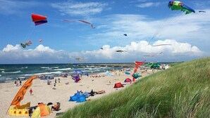 Beach nearby - Holiday Home in Pobierowo near Beach (Rewal)
