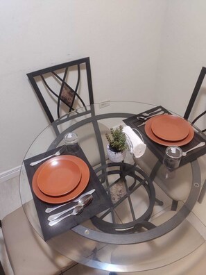 تناول الطعام