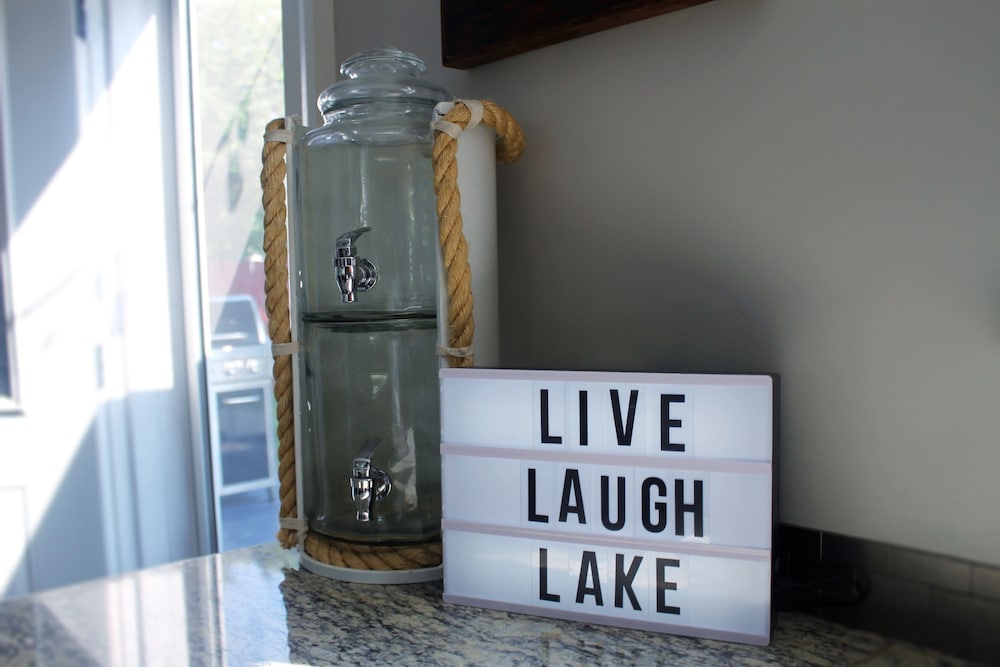 Meet Me at the Lake House Near Lake Pepin! Lake City Vrbo