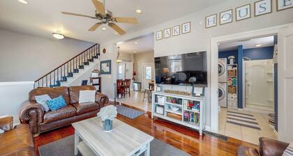 Lake House Retreat- Sauna/ Fire Pit/3 BR Escape