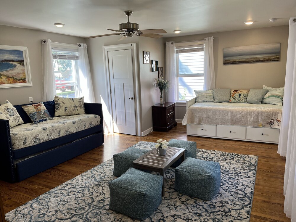 Meet Me at the Lake House Near Lake Pepin! Lake City Vrbo