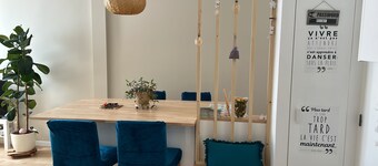 Cozy Renovated Apartment – Bordeaux City Center / Palais Gallien