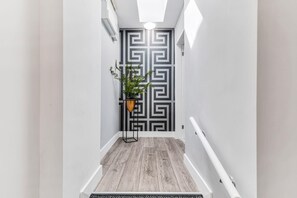 Interior - We Stay Baxter Gate 2 Bedroom Duplex Apartment (Loughborough)