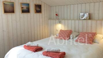 3 Schlafzimmer, Zimmersafe, Bügeleisen/Bügelbrett, Reisekinderbett