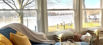 Lakefront views at our Long Island Lookout!