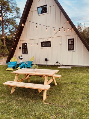 Outdoor dining - Minutes from the Beach!
A-Frame at The Point (Pensacola)