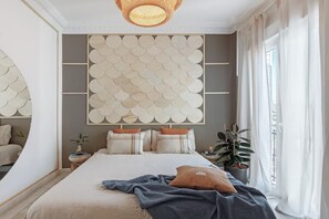 2 habitaciones, escritorio, wifi y ropa de cama 