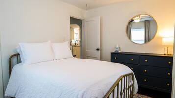 2 camere, una scrivania, ferro/asse da stiro, accesso a Internet