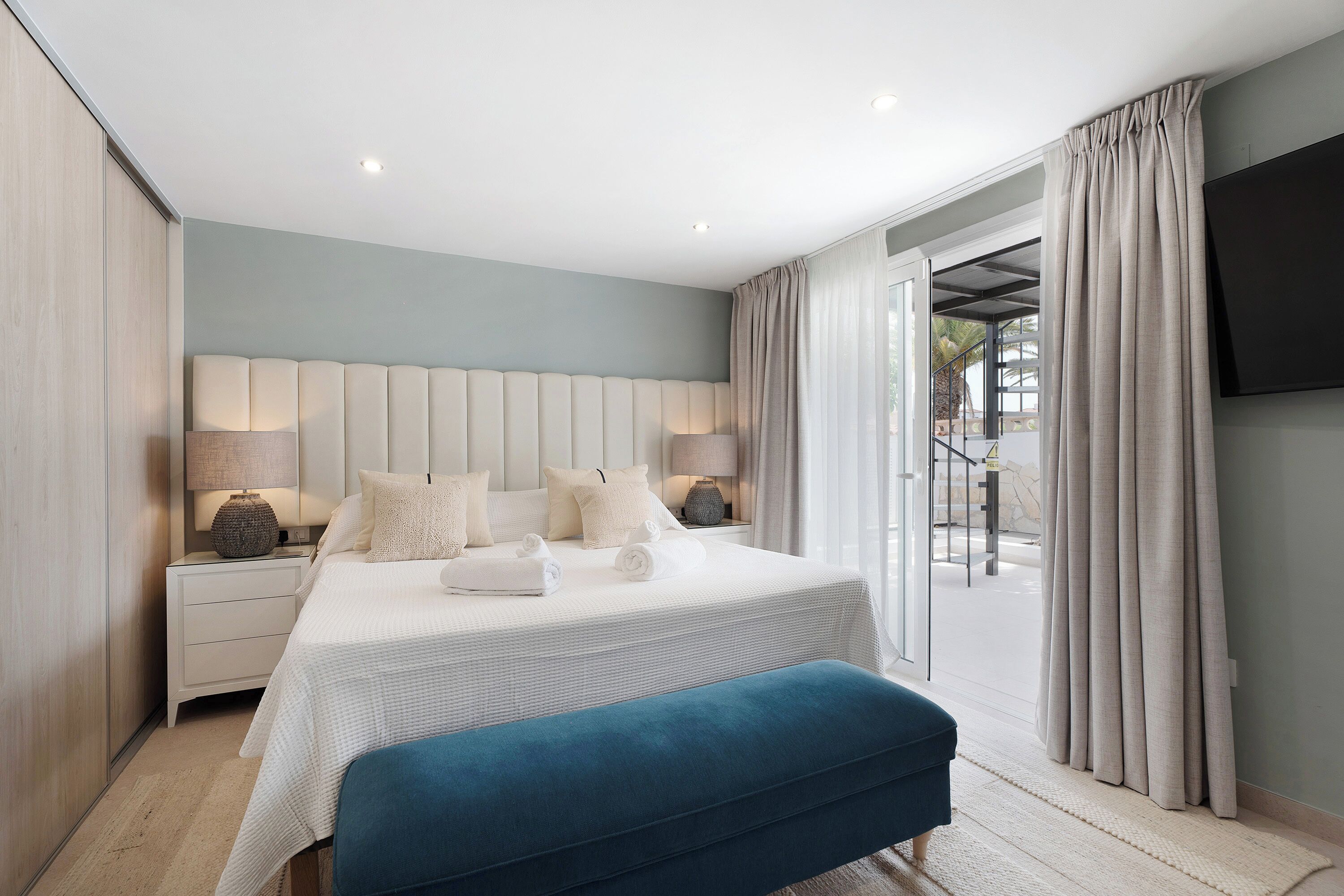 3 chambres, fer et planche à repasser, Wi-Fi gratuit, draps fournis