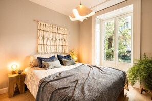 1 bedroom, iron/ironing board, WiFi, bed sheets - Saru - 1 bedroom and gym in Almagro (Madrid)