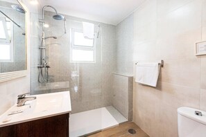 Hair dryer, towels