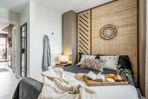 1 habitación, tabla de planchar con plancha, wifi y ropa de cama 