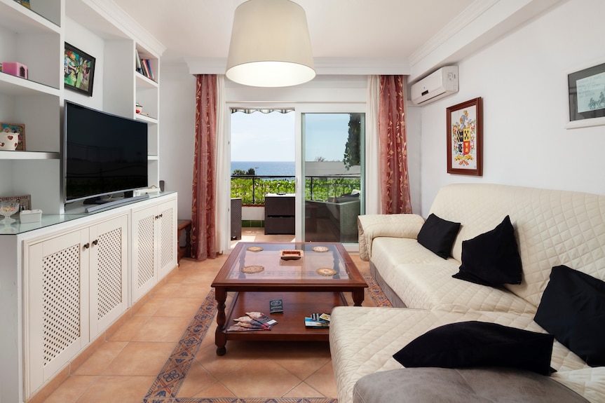 Apartamento "Playa Rincón De La Victoria" Con Vistas Al Mar, Terraza Privada Y Wi-fi - Rincón de la Victoria