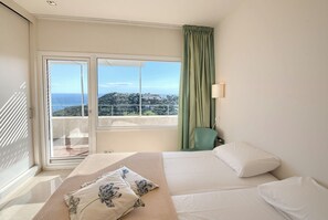 7 bedrooms, free WiFi, bed sheets