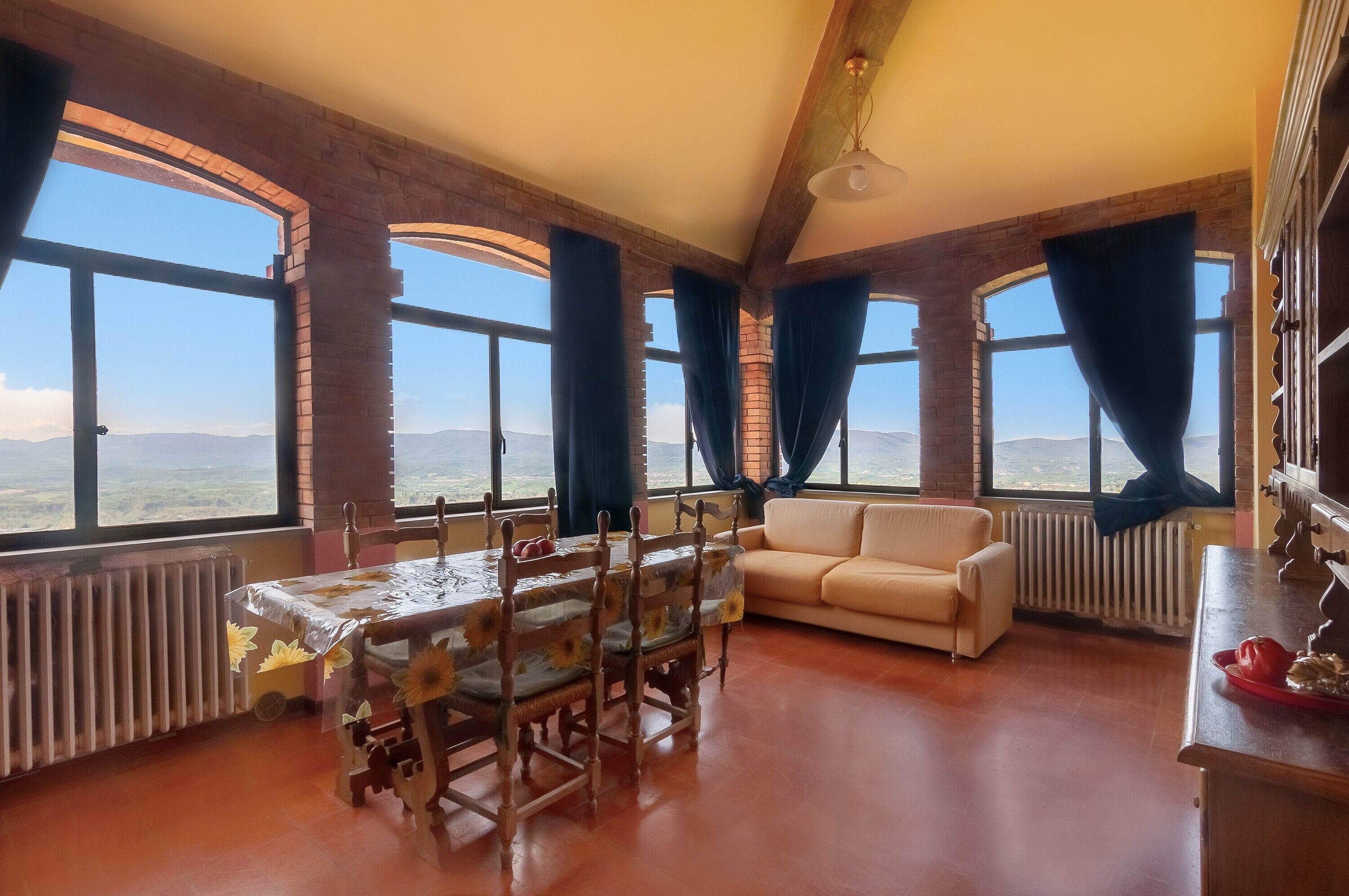 Appartement 'La Loggia' Avec Piscine Partagée, Terrasse Partagée Et Wi-fi - Toscane