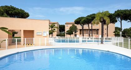Apartment 'Apartamento Sancti Petri' with Shared Pool, Wi-Fi and Air Conditioning