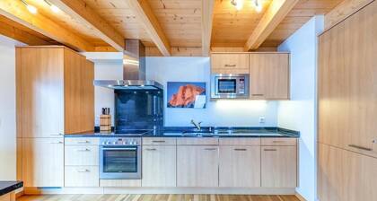 Chalet, sauna, terrace, balcony, parking, tv, ski locker, 188m², Thyon