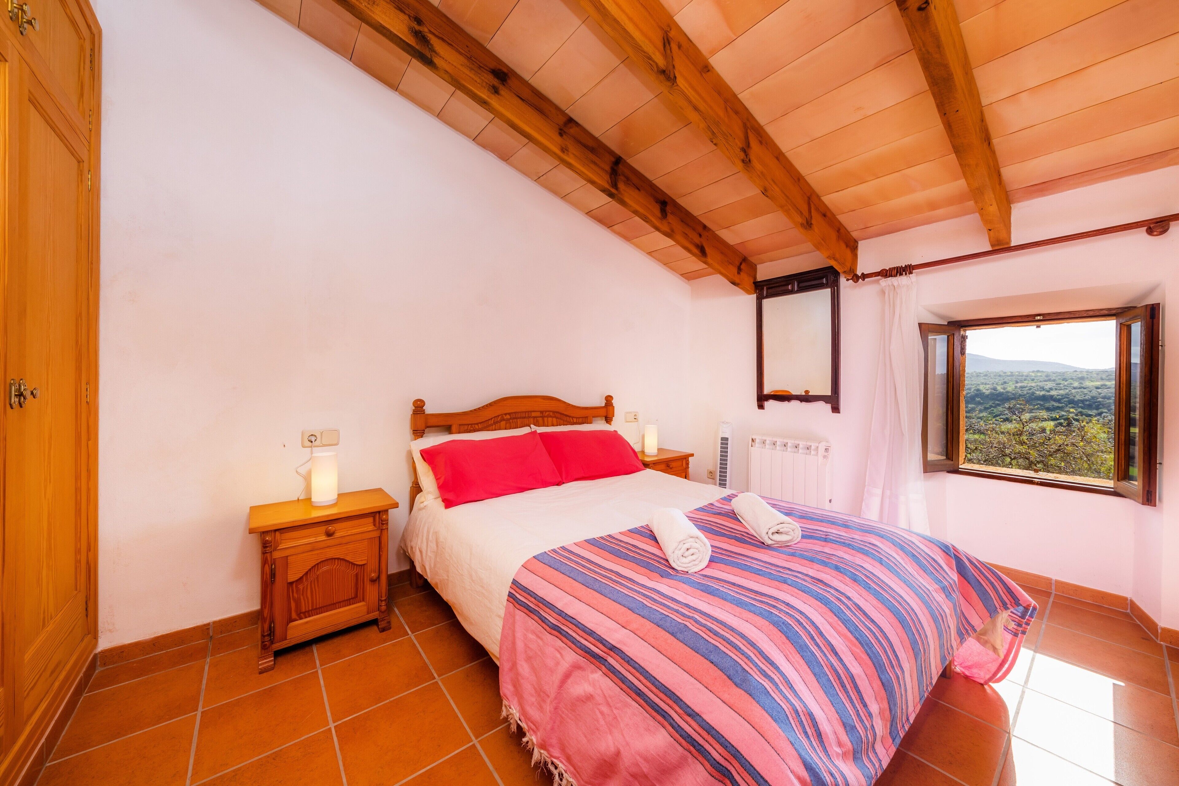 5 sovrum, strykjärn/strykbräda, gratis wi-fi och sängkläder