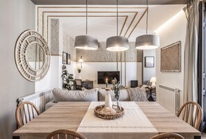 Dining - Marbore - 4 bedrooms apartment in Trafalgar (Madrid)