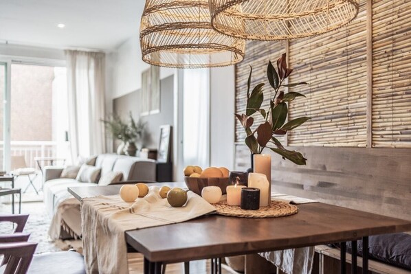 Dining - Boma - 2 bedrooms and terrace in Recoletos (Madrid)