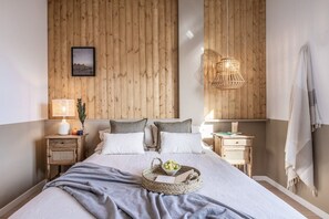 2 bedrooms, iron/ironing board, WiFi, bed sheets - Monda - 2 bedrooms and terrace in Goya (Madrid)