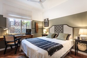 2 室のベッドルーム、アイロン / アイロン台、WiFi、ベッドシーツ