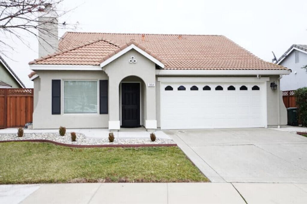 Cozy Home Near Downtown Sacramento