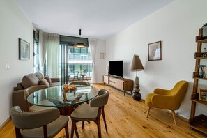 Unclassified image, 2 of 10, button - Chic 1BR Ben Yehuda by Holiday Rentals SAFE ROOM (Tel Aviv)