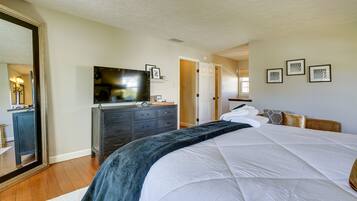 4 Schlafzimmer, Bügeleisen/Bügelbrett, Reisekinderbett, Internetzugang