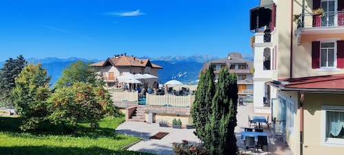 HOTEL REGINA DEL BOSCO