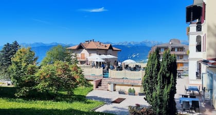 HOTEL REGINA DEL BOSCO