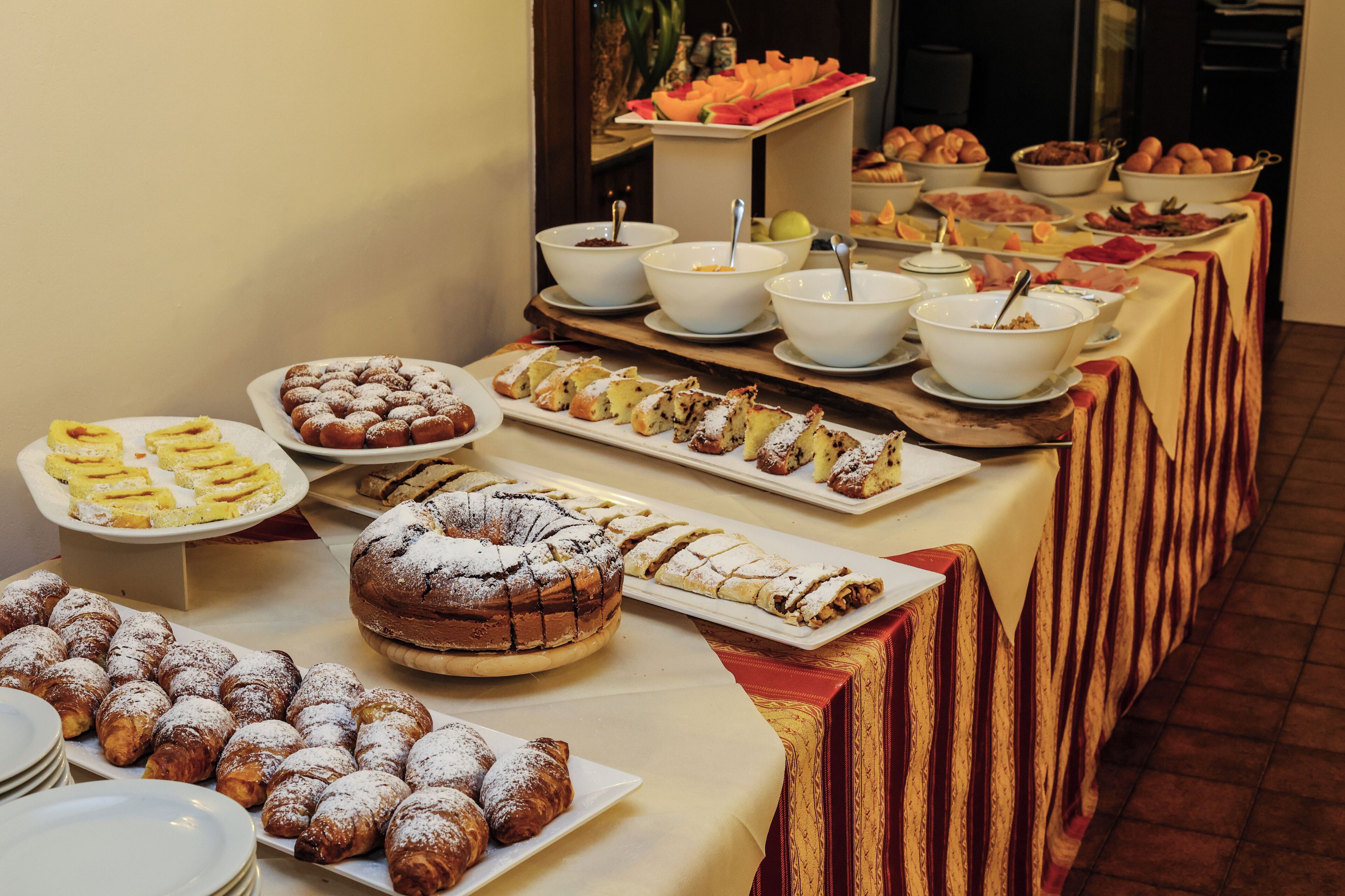 Gratis frukostbuffé varje dag 