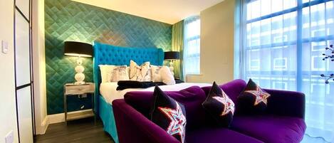 1 slaapkamer, een strijkplank/strijkijzer, gratis internet, beddengoed