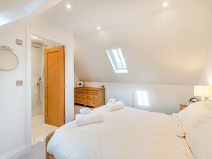 4 habitaciones, wifi gratis y ropa de cama 