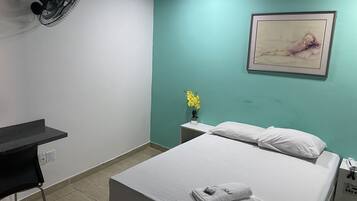 Chambre Double | Wi-Fi gratuit, draps fournis