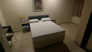 Basic Double Room | Free WiFi, bed sheets