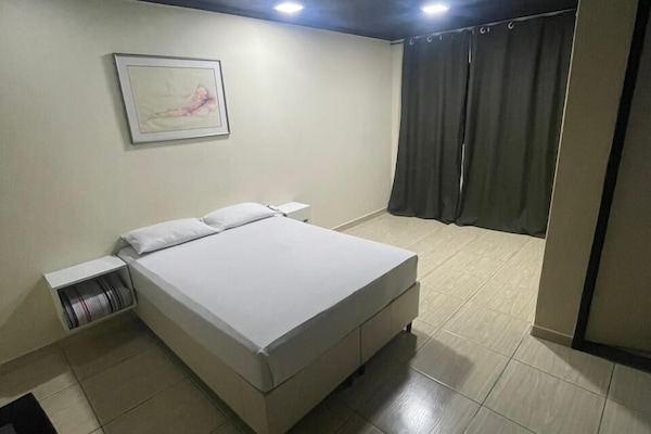 Basic Double Room | Free WiFi, bed sheets