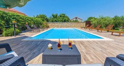 Apartments Bozena
