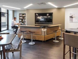 Interior - Downtown Larimer Square with free parking and amenities! (Denver)