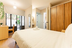 Comfort Suite | 1 bedroom, desk, iron/ironing board, travel crib - Casa Danubio Reforma by VH (Mexico City)