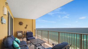 Property grounds - Tropic Winds 1807 - Beachfront condo! Beach chair service included! (Panama City Beach)