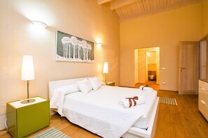 2 Schlafzimmer, Bügeleisen/Bügelbrett, kostenloses WLAN, Bettwäsche