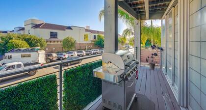 Venice CA `The Steel Rose` Modern Flat Townhouse