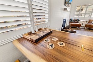 Interior - The Labrador: Bring your doggies! (Flagstaff)