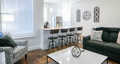 HeartofHamilton Family Stay-Ham,Spooky Nook,Miami