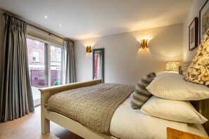 3 Schlafzimmer, Bügeleisen/Bügelbrett, Internetzugang