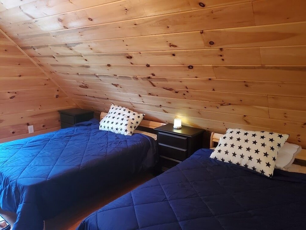 A Cozy Cabin on Frye Island Frye Island Vrbo