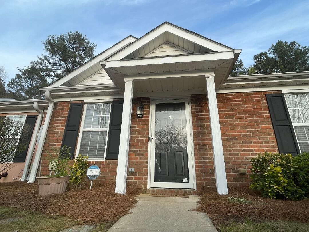 Gorgeous Augusta Townhouse!