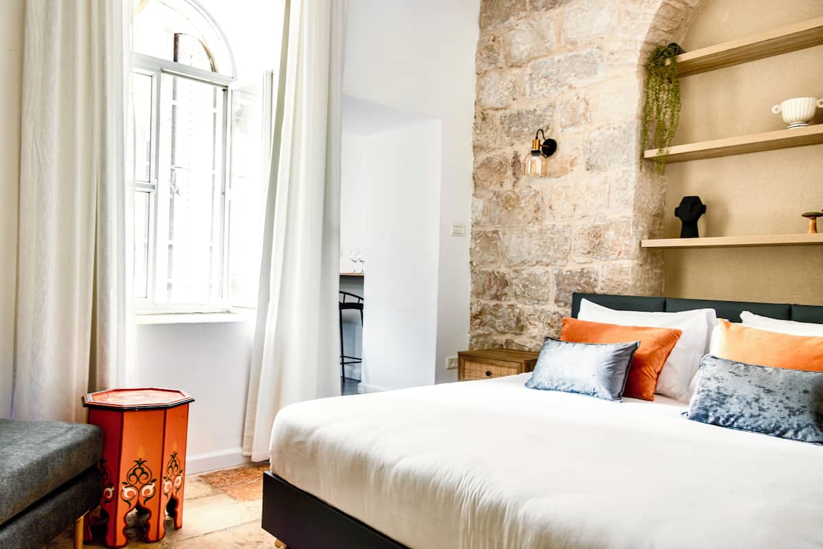 1 slaapkamer, luxe beddengoed, donzen dekbedden