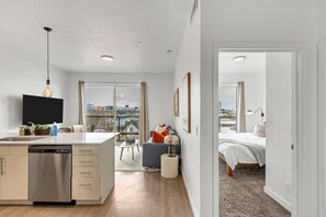 1 bedroom, desk, iron/ironing board, internet
